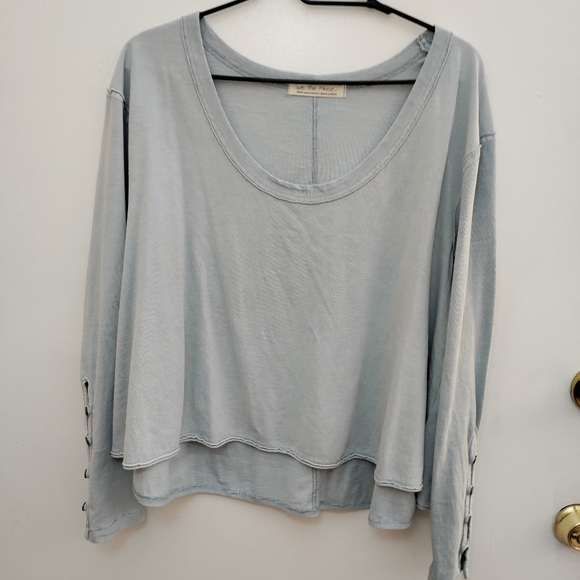 We The Free Wash Out Pastel Blue Slouchy Worn Oversized Cotton Beachy Blouse Top - Picture 2 of 12